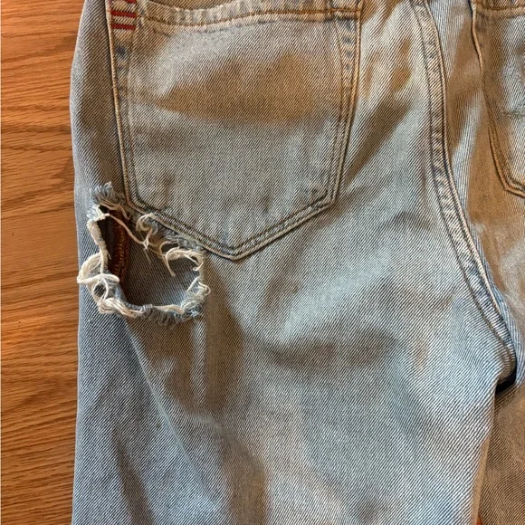 Distressed High Waisted Mom Jeans - Picture 6 of 8